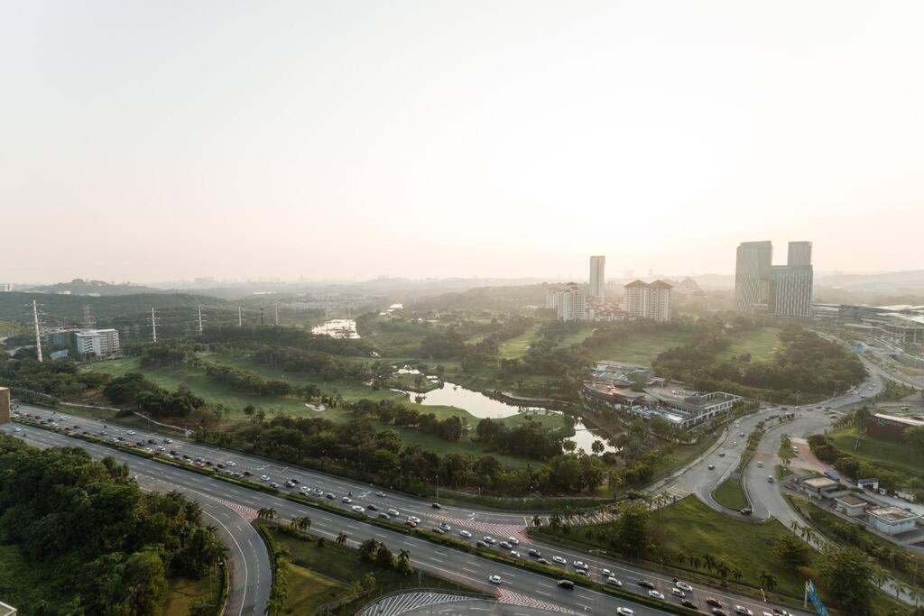 Conezion Residence Putrajaya 3Br6Pax Ioi City Mall Ngoại thất bức ảnh