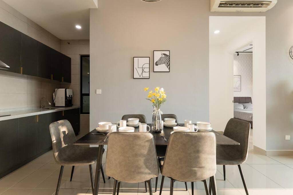 Conezion Residence Putrajaya 3Br6Pax Ioi City Mall Ngoại thất bức ảnh